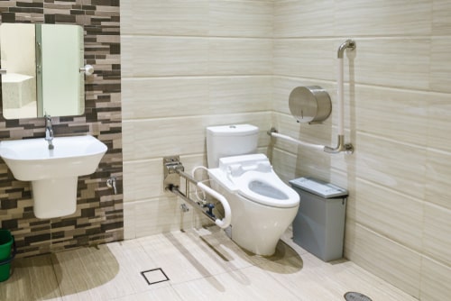 baños adaptados para personas mayores