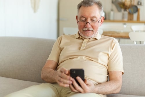 teléfono para mayores con whatsapp